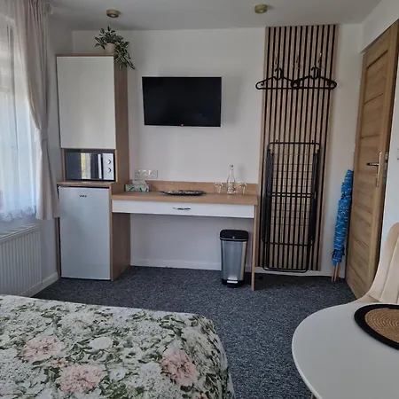 Baltic - Osrodek Wypoczynkowy - Cetniewo Hotel apartamentowy Władysławowo